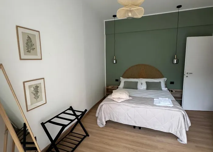 Casa Botanya -