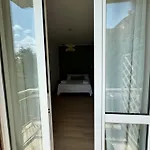 La Botanya Πανσιόν Γένοβα