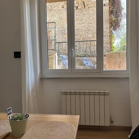 Guest house Casa Botanya - 3*